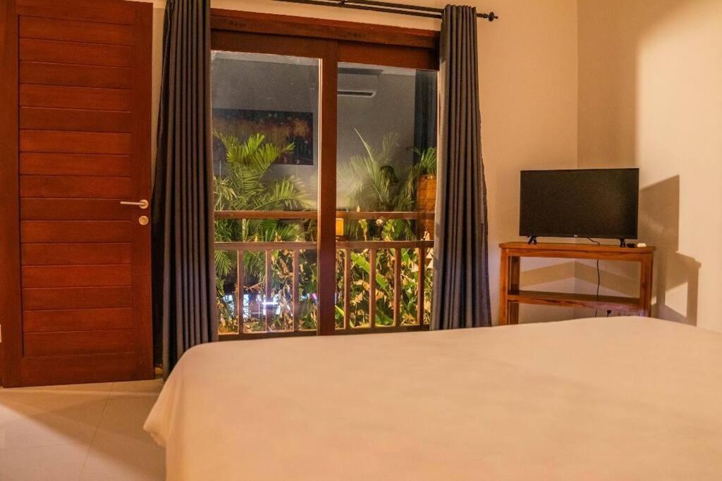 Beautiful And Hidden Paradise In Bali Villa Seminyak (Bali)